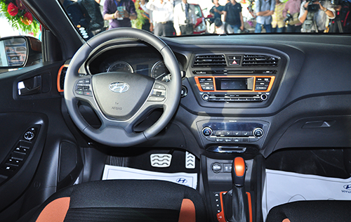 Hyundai i20 Active - đối thủ Ford EcoSport tại Việt Nam