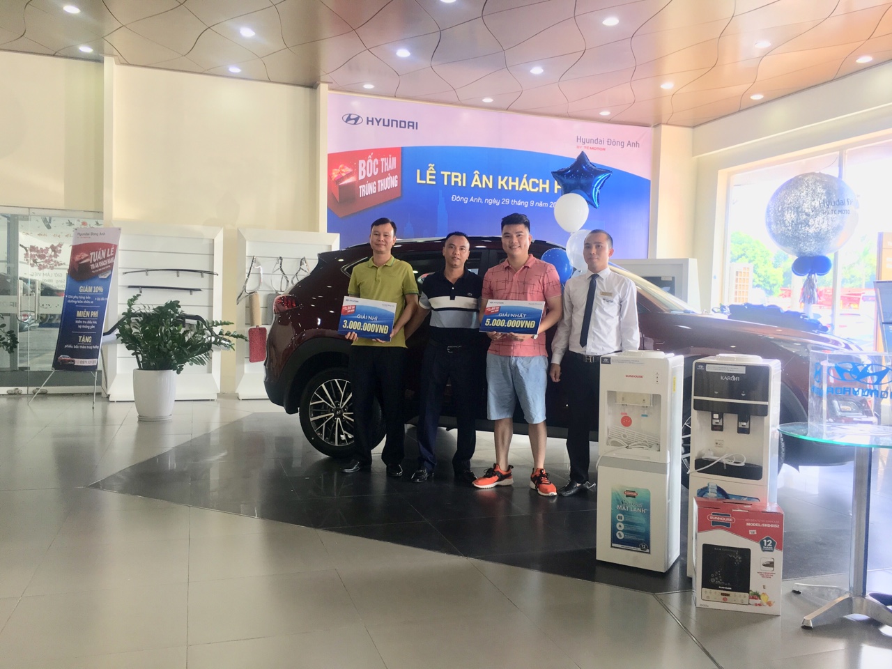 TRI ÂN KHÁCH HÀNG 2019